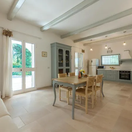 Villa Helloapulia - Trullo Bianco